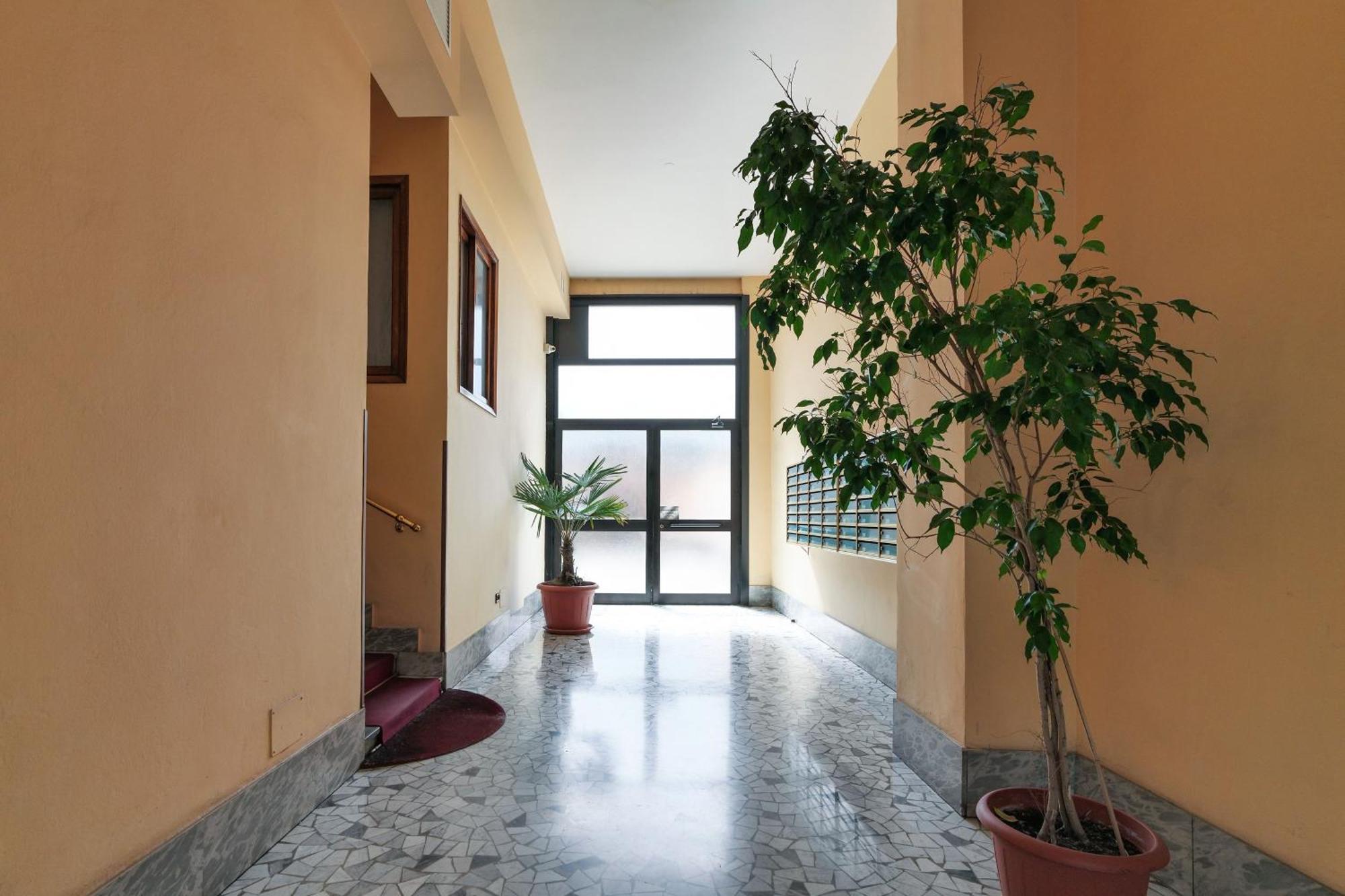 Milano For Guest - Simonetta Apartment Porta Vittoria Exterior photo